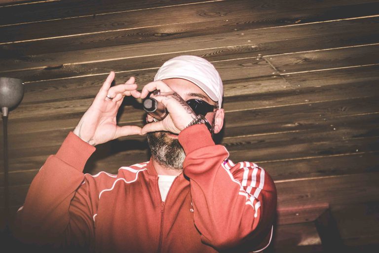 Detailshot Sido Konzert – Nahaufnahme von Sido auf der Bühne
